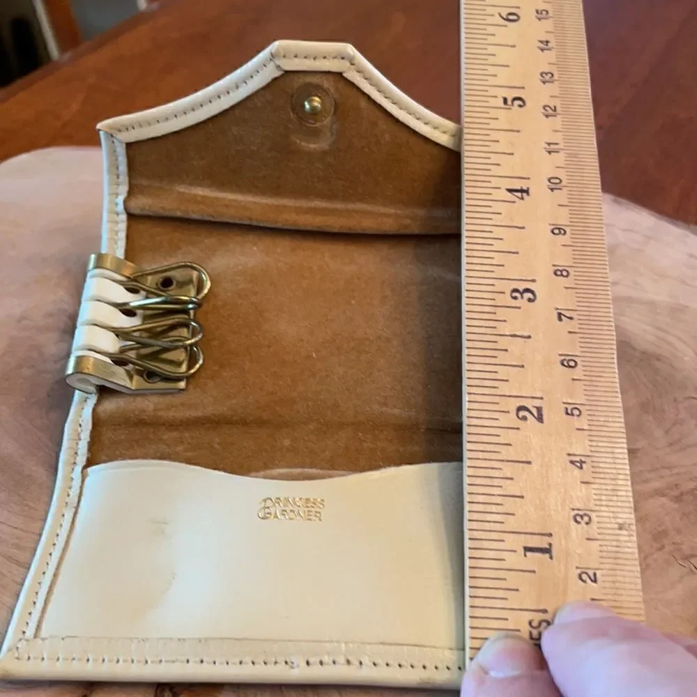 Vintage Princess Gardner Key Holder